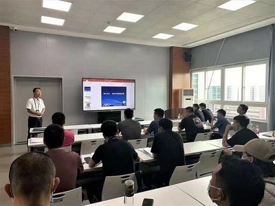 鞏固技能促提升 交流學習強安全——重慶空管分局精細化開展西南地區中小機場復訓工作技術交流側記